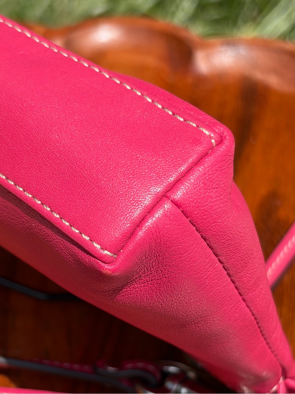 Coach Fuchsia Pink Leather Wristlet Clutch EUC - Picture 11 of 15